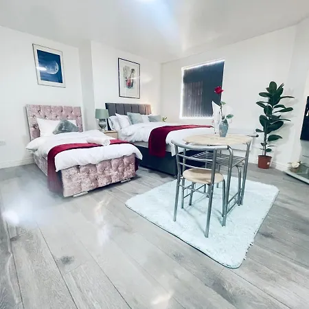 아파트 1 Bed *