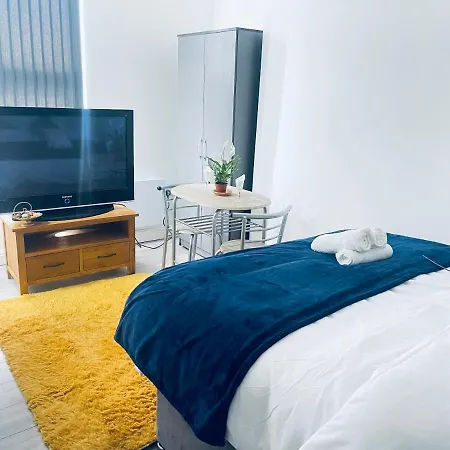1 Bed 아파트 *